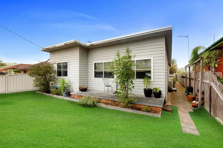 82 Neptune Street, Umina Beach NSW 2257