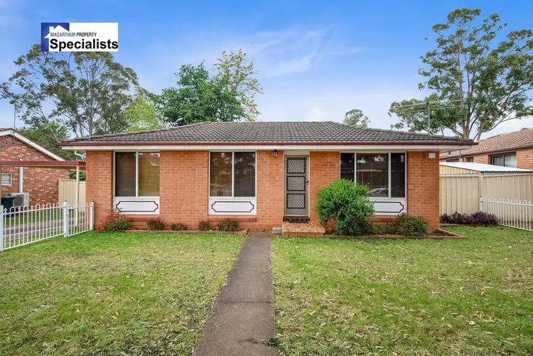 11 Harthouse Road, Ambarvale NSW 2560