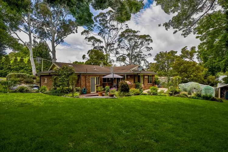 6 Birriga Avenue, Bundanoon NSW 2578