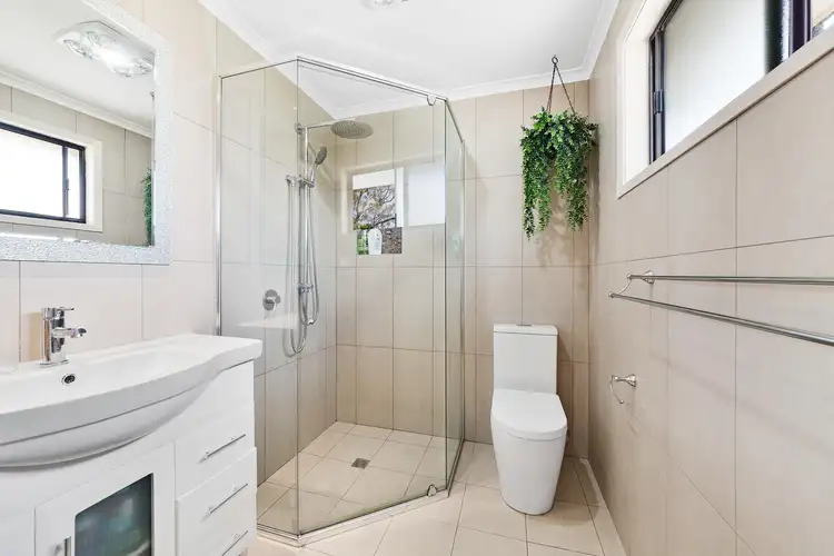 Sixth view of Homely house listing, 4 Fiona Street, Point Clare NSW 2250