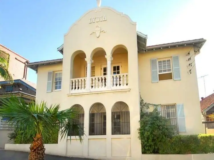 174-176 Coogee Bay Road