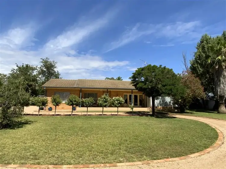 226 Farnell Street, Forbes NSW 2871