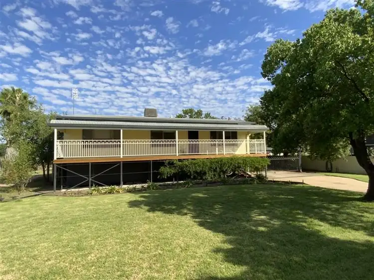 33 Show Street, Forbes NSW 2871