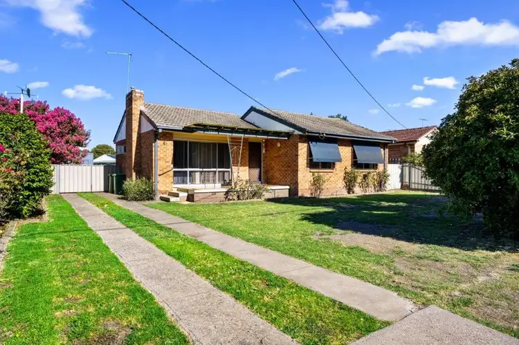 363 Prune Street, Lavington NSW 2641