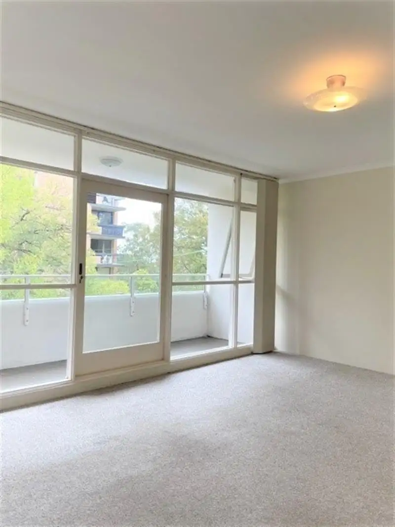Main view of Homely apartment listing, 6/1 Milner Crescent, Wollstonecraft NSW 2065
