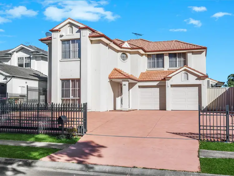 52 Burrinjuck Drive, Woodcroft NSW 2767