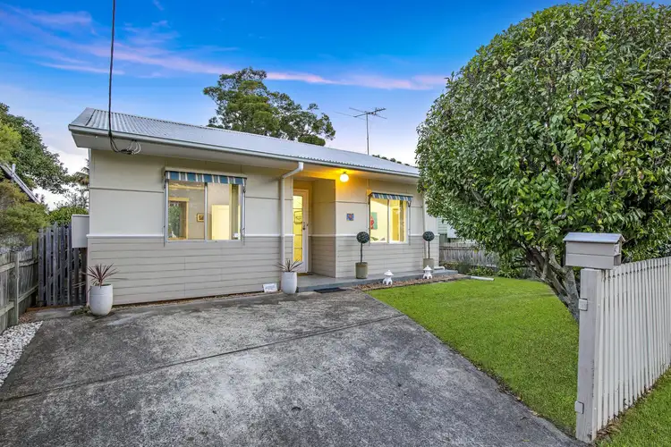 42 Mcmasters Road, Woy Woy NSW 2256