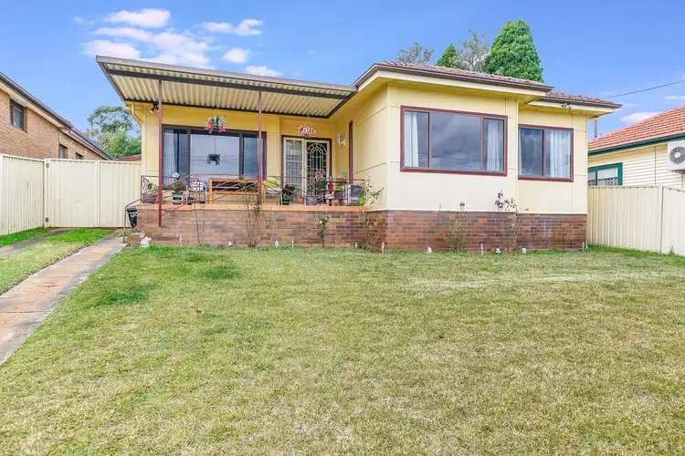 44 Grandview Drive, Campbelltown NSW 2560