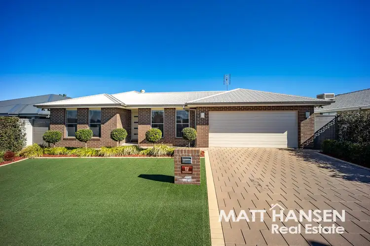 Main view of Homely house listing, 17 Apsley Crescent, Dubbo NSW 2830