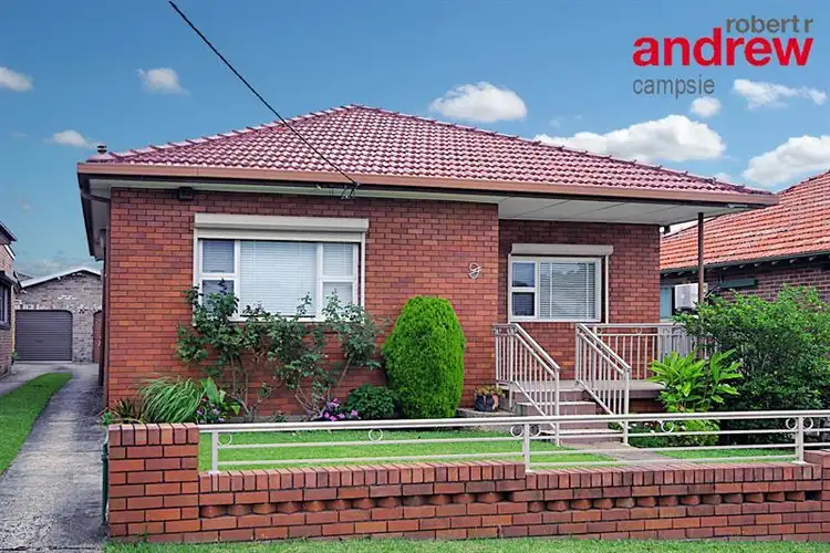 9 Robertson St, Campsie NSW 2194