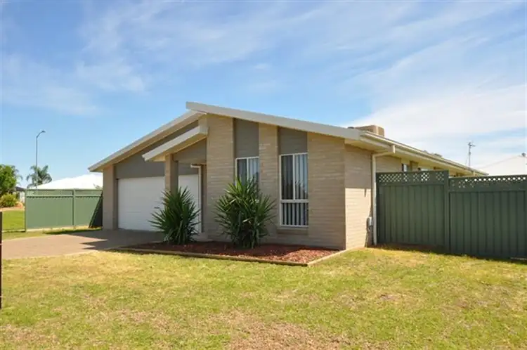 2 Argyle  Ave, Dubbo NSW 2830
