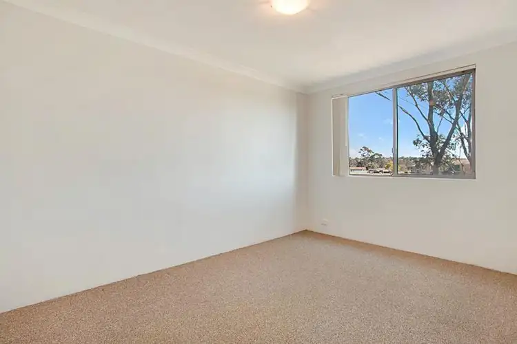 Fifth view of Homely unit listing, 22/1 Lavinia Pl, Ambarvale NSW 2560