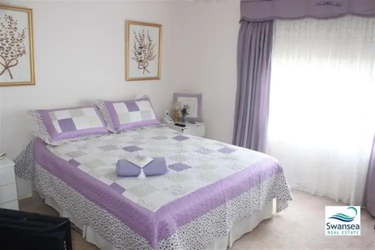 Sixth view of Homely villa listing, 1/25 Wood St, Swansea NSW 2281