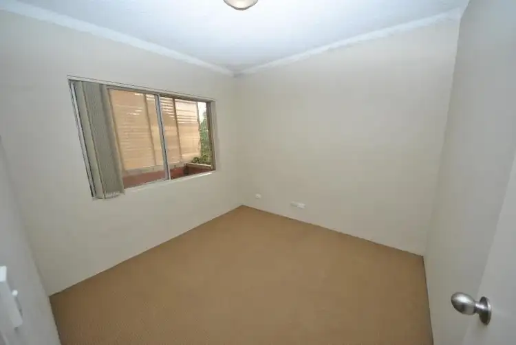 Seventh view of Homely unit listing, 18/1 Waterside Cres, Carramar NSW 2163