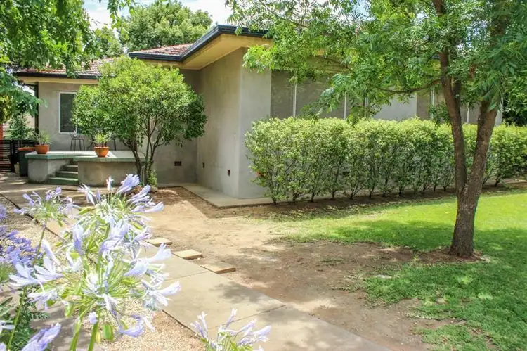 Second view of Homely house listing, 7 Highland Pl, Dubbo NSW 2830
