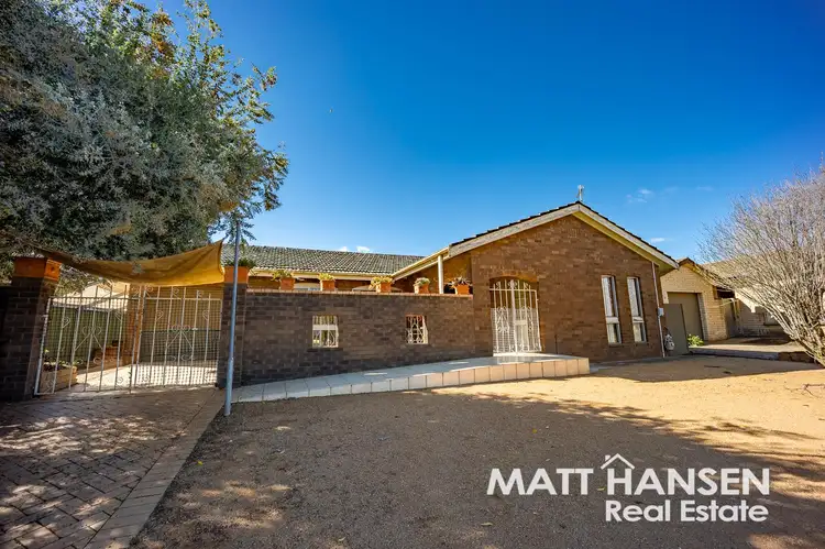 22 Beveridge Crescent, Dubbo NSW 2830
