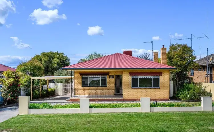 Main view of Homely house listing, 586 East Street, East Albury NSW 2640