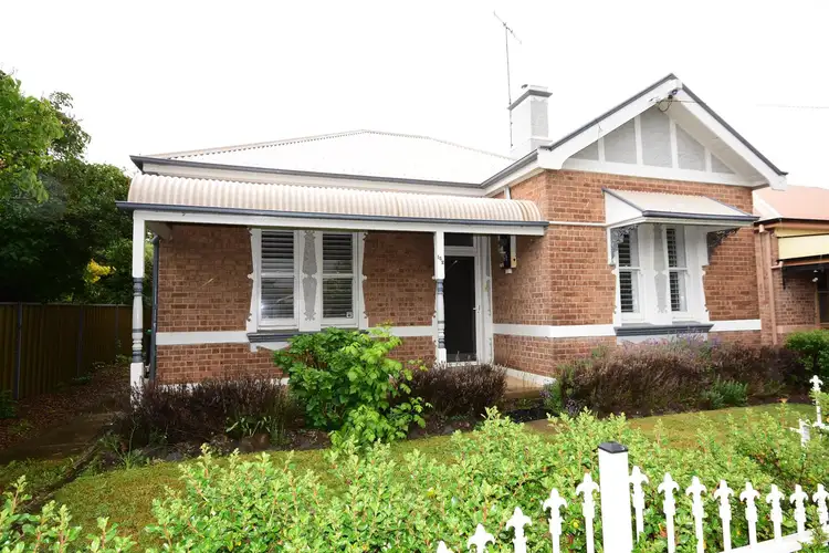 152 Moulder Street, Orange NSW 2800