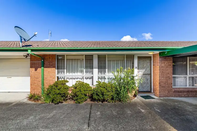 2/23 Farnell Road, Woy Woy NSW 2256