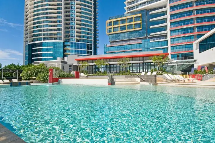 21003/5 Lawson St, Southport QLD 4215