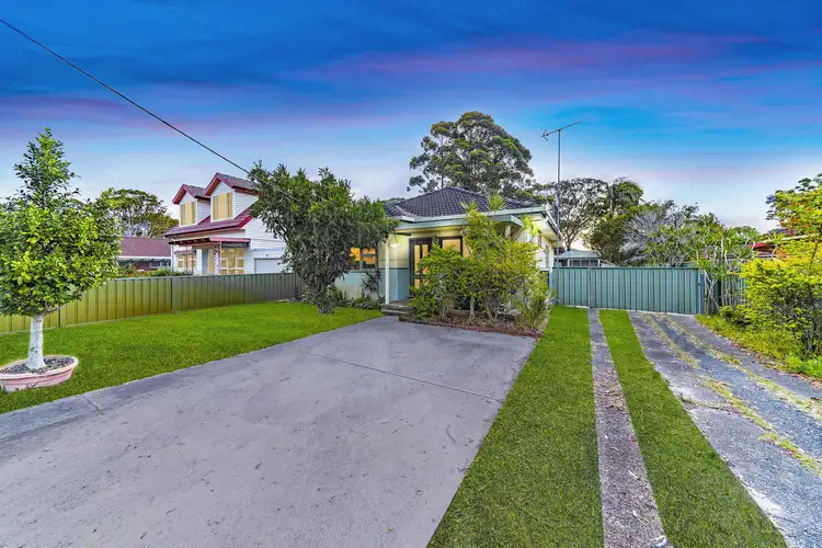 41 Angler Street, Woy Woy NSW 2256