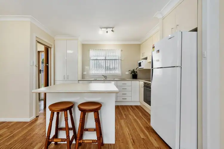 Sixth view of Homely house listing, 371 Prune Street, Lavington NSW 2641
