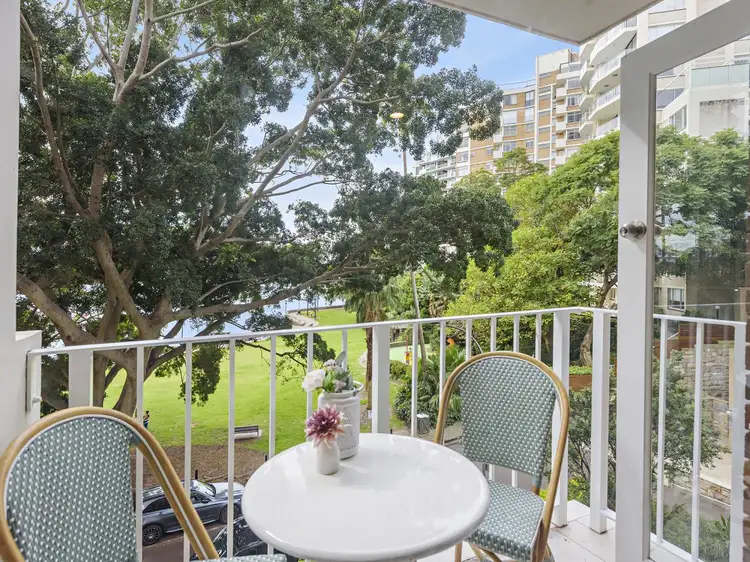 Fifth view of Homely studio listing, 32/5-7 Esplanade 0, Elizabeth Bay NSW 2011
