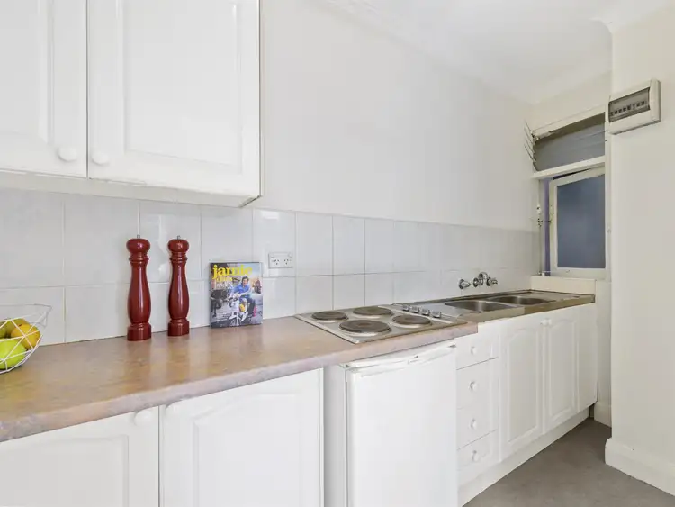 Fifth view of Homely apartment listing, 5/2 Ward Avenue, Elizabeth Bay NSW 2011