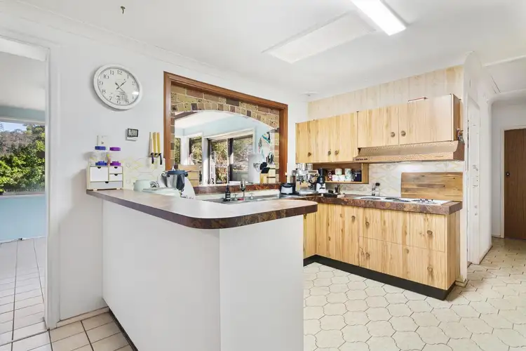 Sixth view of Homely house listing, 84 Everglades Crescent, Woy Woy NSW 2256