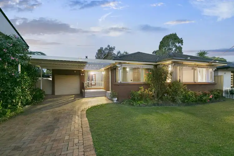 44 Sea St, Umina Beach NSW 2257