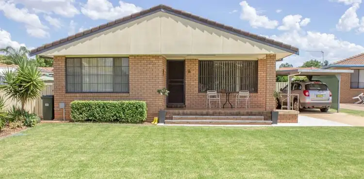 10 Bass Pl, Dubbo NSW 2830