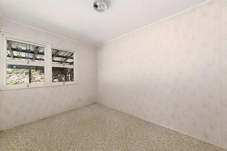 Sixth view of Homely semi-detached listing, 183 Mayfield Rd, Moorooka QLD 4105
