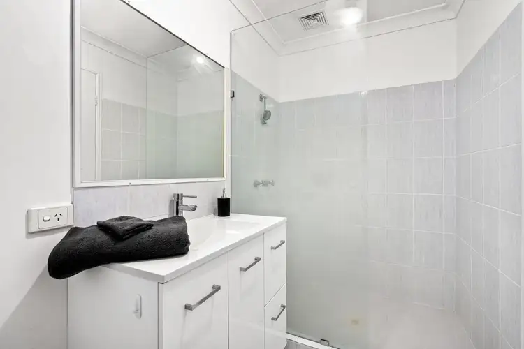 Sixth view of Homely house listing, 13 Sonama Court, Burleigh Waters QLD 4220
