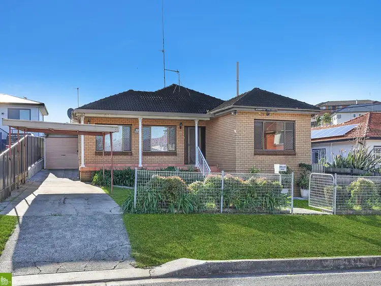 Main view of Homely house listing, 44 Mirrabooka Road, Lake Heights NSW 2502