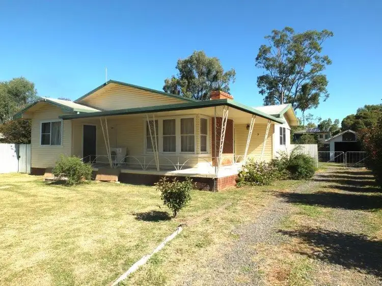 5 Clarke  Street, Narrabri NSW 2390
