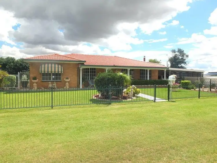 17 Baranbar Street, Narrabri NSW 2390