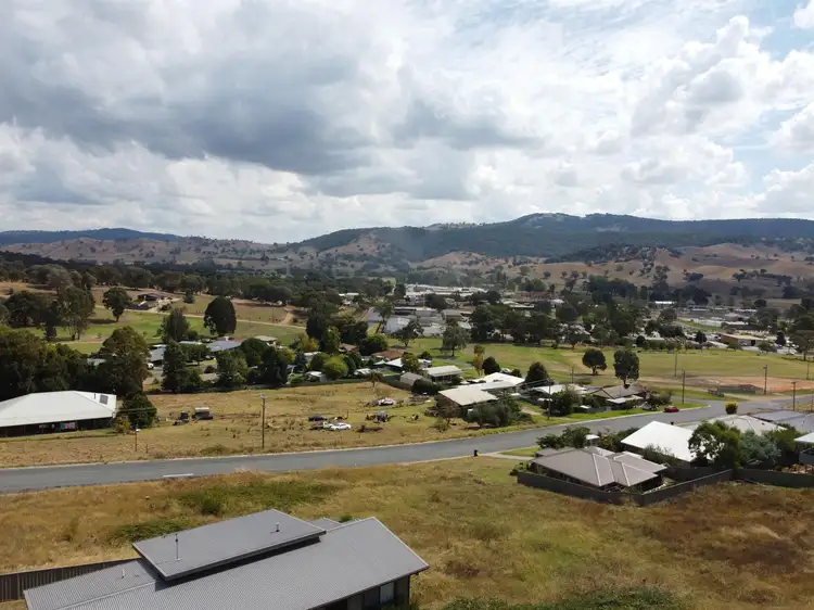 Seventh view of Homely house listing, 15 Eberlin Place, Tumut NSW 2720