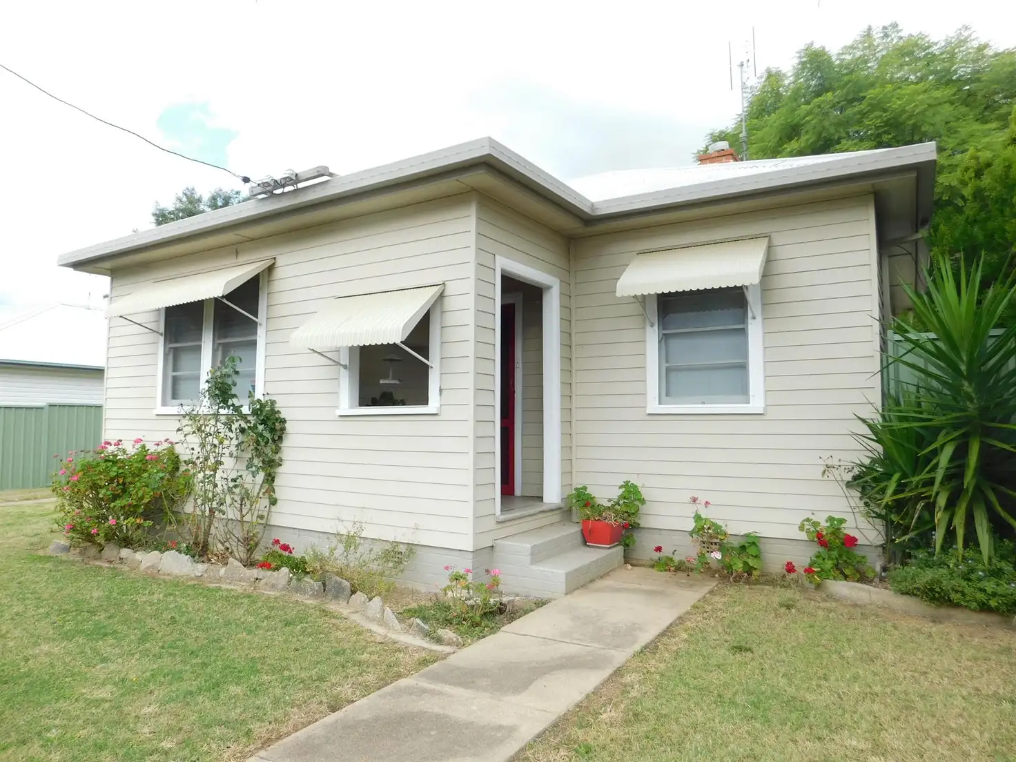 Main view of Homely house listing, 39 Vera Street, South Tamworth NSW 2340