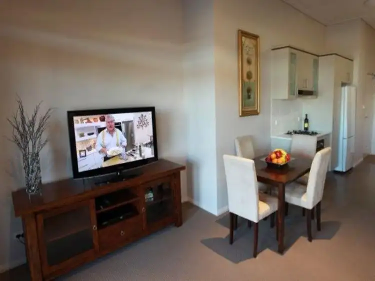Fourth view of Homely unit listing, 4/4 The Heights, Tamworth NSW 2340