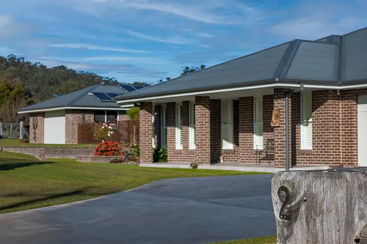 2 Red Gum Road