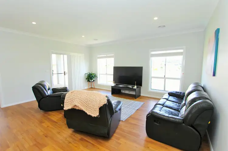 Second view of Homely house listing, 3 Shackleton Close, Windradyne NSW 2795
