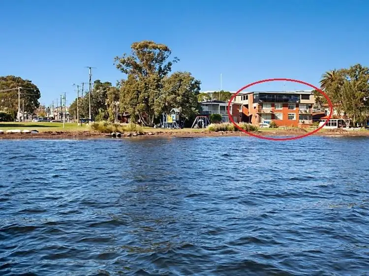 Unit 3/3 Walter Street, Belmont NSW 2280