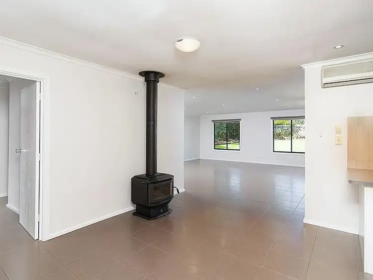 Second view of Homely house listing, 4 Hawthorn Way, Mount Barker SA 5251