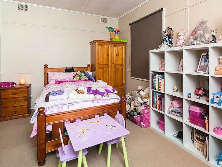 Fifth view of Homely house listing, 10 Garden Crescent, Murray Bridge SA 5253