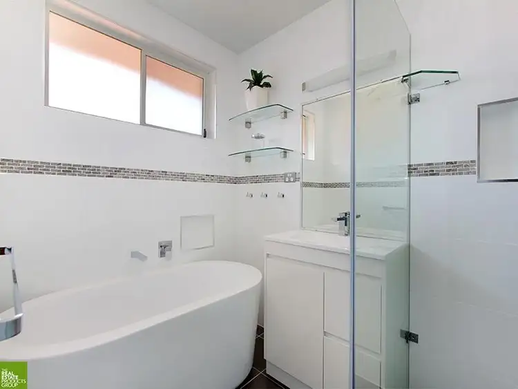 Fifth view of Homely house listing, 5 Willandra Place, Koonawarra NSW 2530