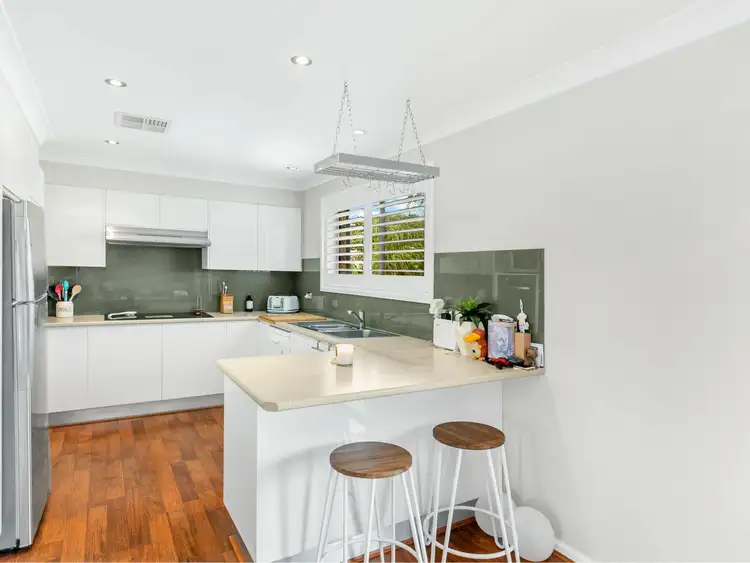 Fifth view of Homely house listing, 10 Yvonne Close, Jewells NSW 2280