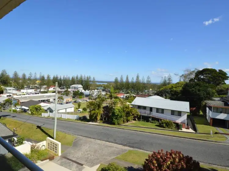 Sixth view of Homely unit listing, 4/8-10 High Street, Yamba NSW 2464