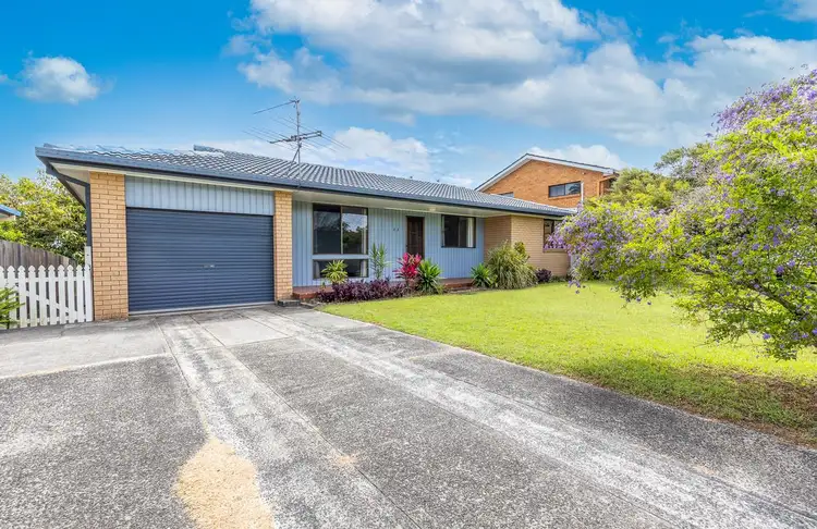 44 Coonawarra Court, Yamba NSW 2464