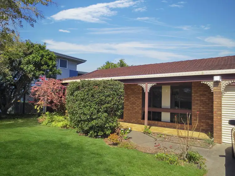 37 Melaleuca Drive, Yamba NSW 2464