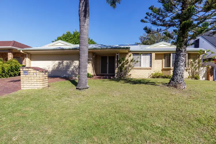 21 Mariners Way, Yamba NSW 2464